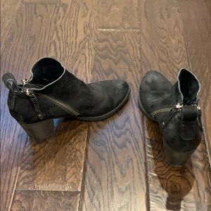 Black Dolce Vita Bootie